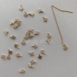 おすすめ♡2pcs clover petit charm  クローバー　ラインストーン