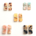 プチビジューピアス