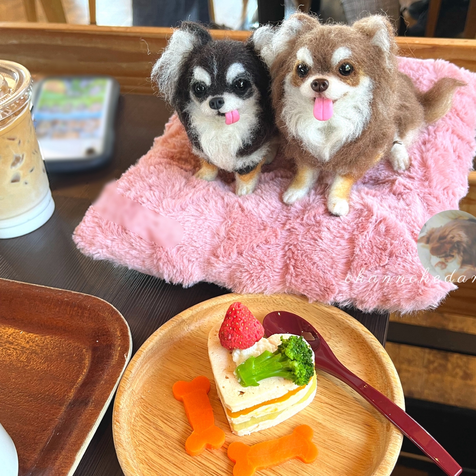 たんぽぽの綿毛⚪️?オーダーメイド　羊毛フェルト　犬　オーダー　ダックス　チワワ シーズー　柴犬　ビーグル　ポメラニアン　フレンチブルドック　トイプードル　コーギー　ヨークシャーテリア