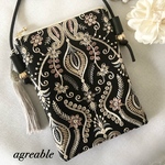 《new》🥀インド刺繍スマホポシェット　インド刺繍ポシェット　インド刺繍ポーチ　インド刺繍　スマホポシェット　スマホポーチ　ポーチ　ポシェット　ギフト　タッセル付き　フェイクレザー