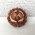 まるごと栗 刺繍ブローチ 