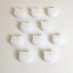 ネコ(10個)樹脂製チャーム ホワイトメノウ 102BI502