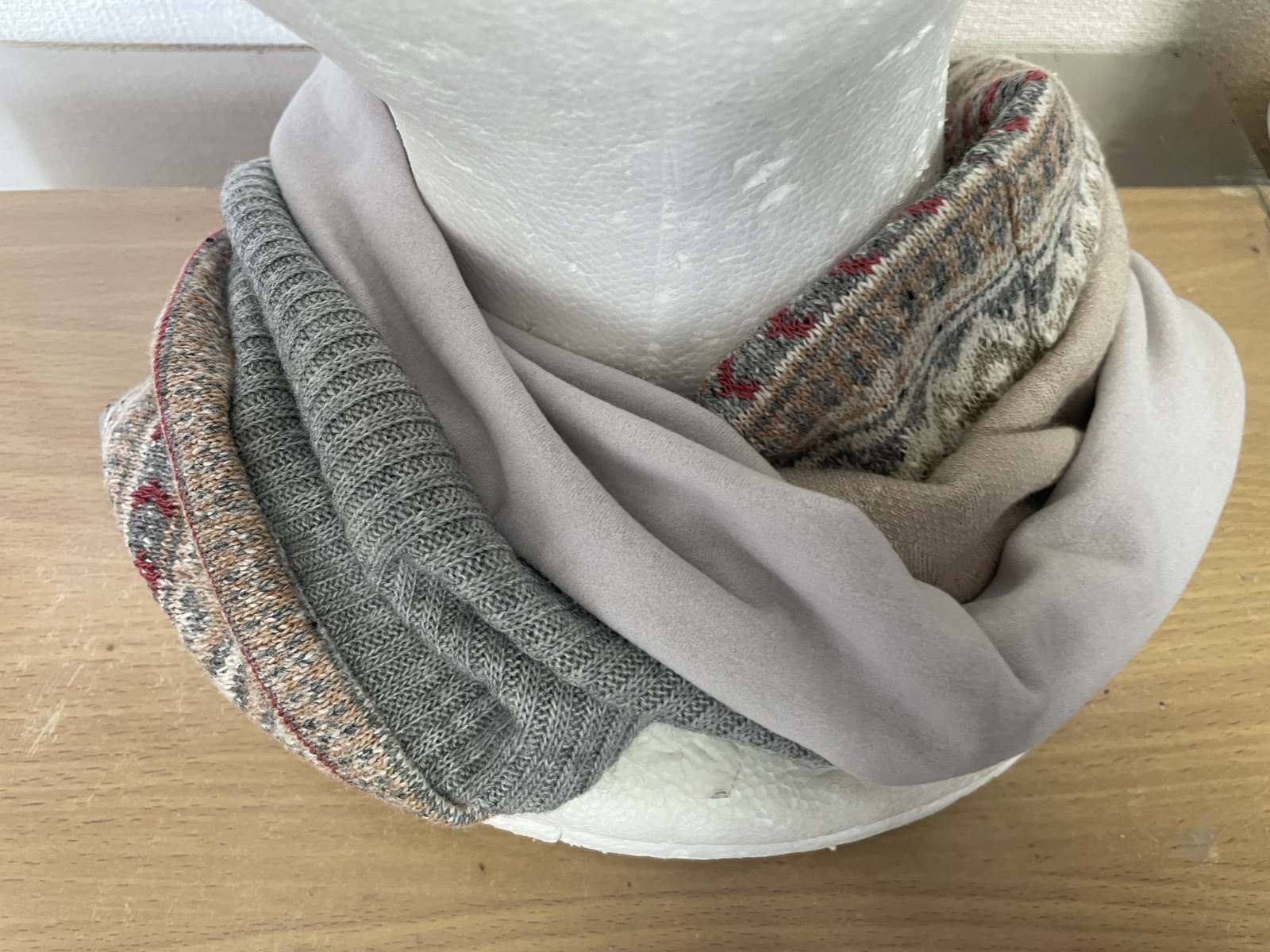 パッチワークゆったりノルディックべべージュ&グレーハンドメイド 