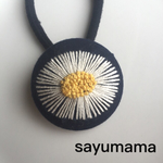 再販☆刺繍☆くるみボタンのヘアゴム