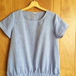 セール★☆涼し気なブルー★すそふんわりプルオーバー　シュシュ付き