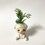 すわっているひつじちゃん　