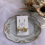 【ﾋﾟｱｽ/ｲﾔﾘﾝｸﾞ】ひねり×ゴールドフラワー