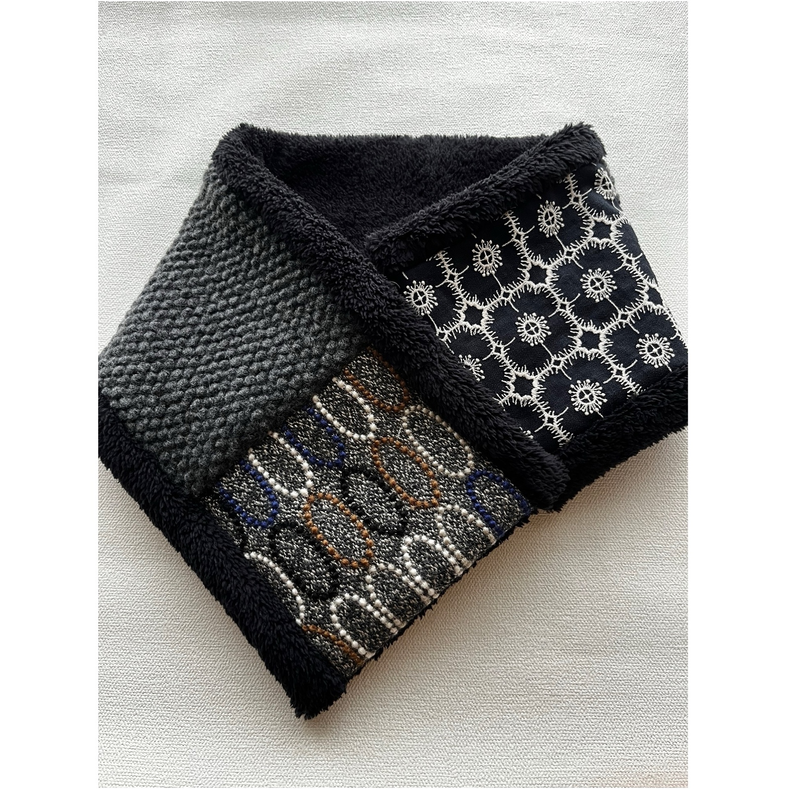 マフラータイプ】tarte・anemoneのネックウォーマー ミナペルホネン