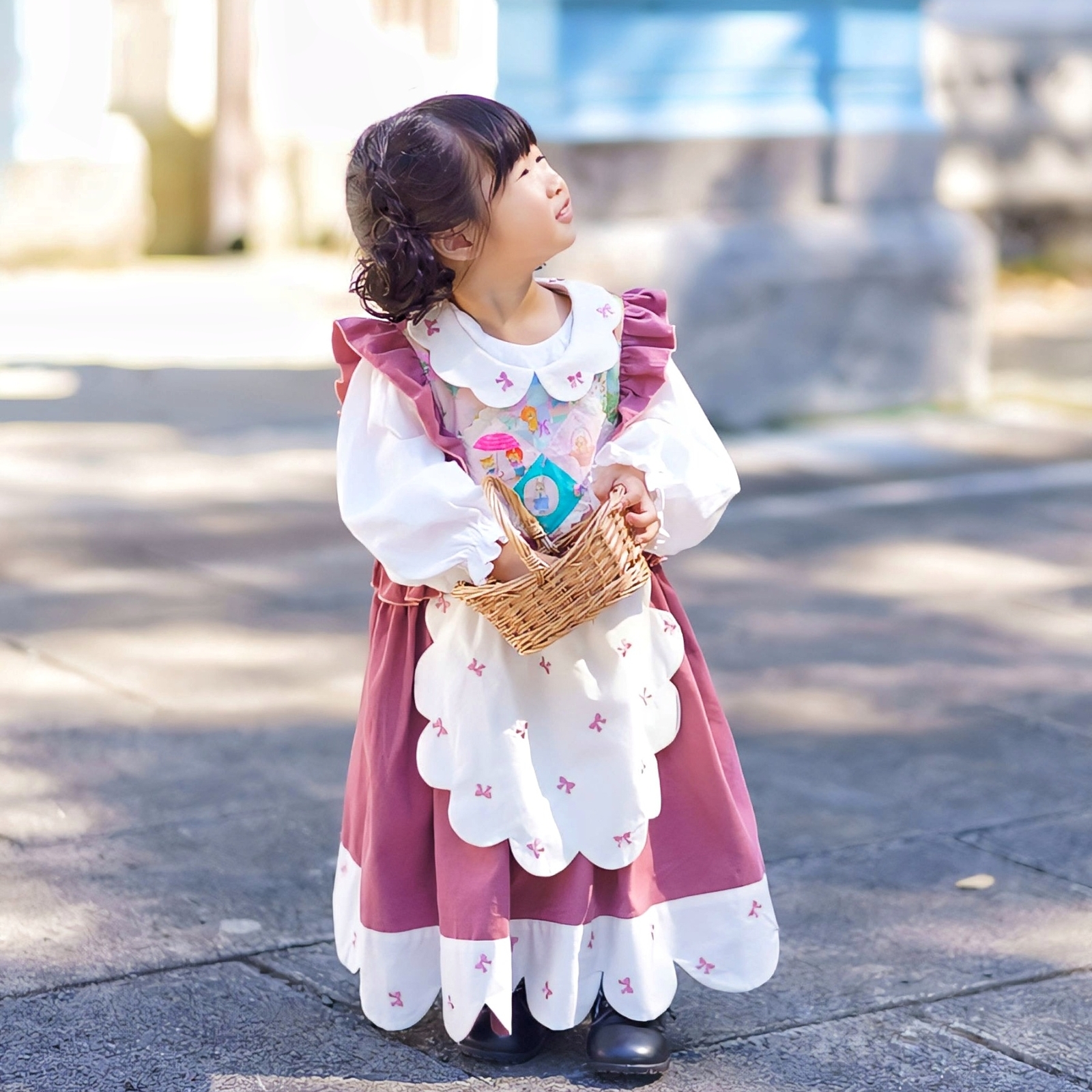 専用　エプロン　ハンドメイド　保育士　パッチワーク　ワンピース パッチワーク❣️手作りエプロンM〜 L保育士様 働き者さんの為の