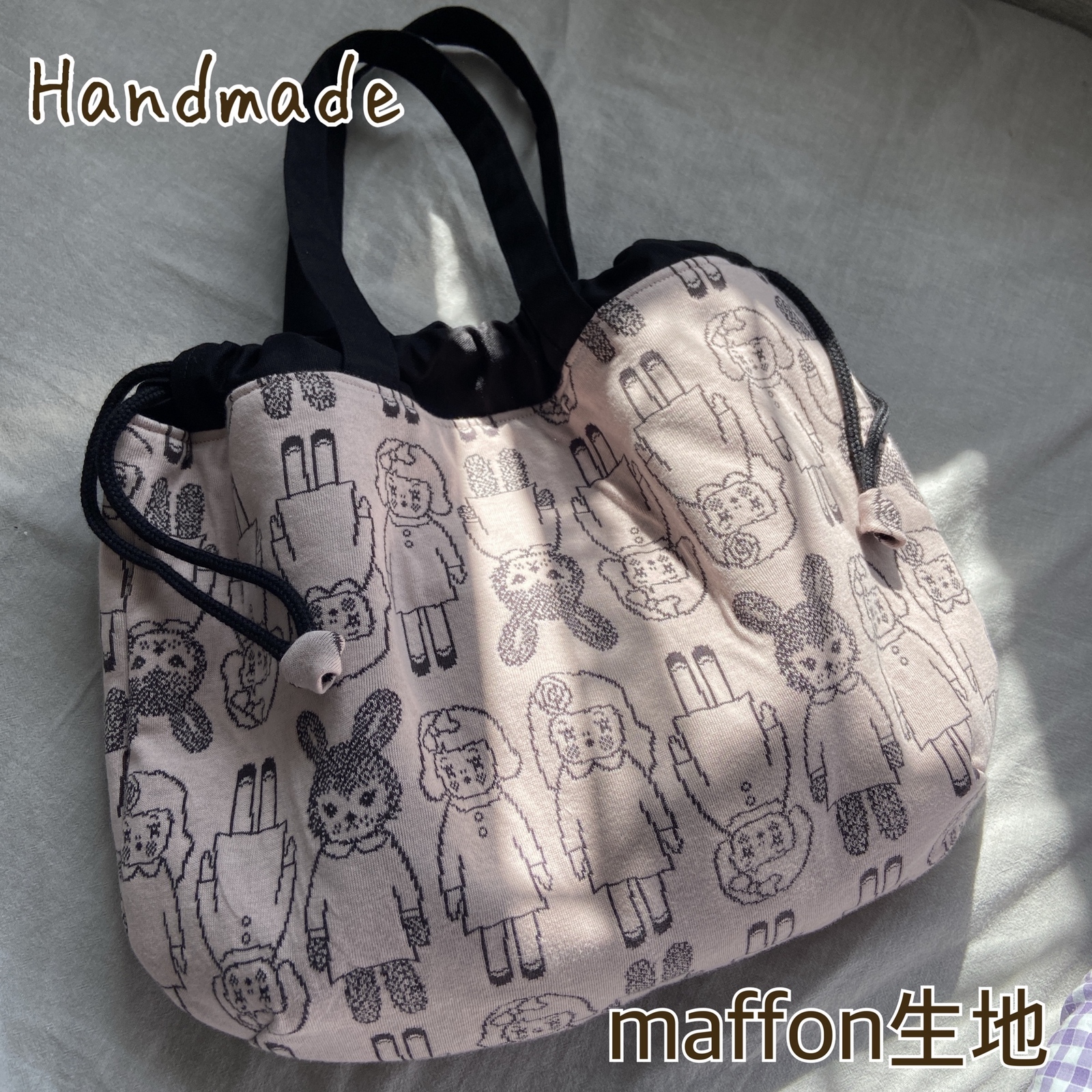 送料込]可愛い♡ マフォン 巾着バッグ アンティークドール - Wasabi