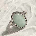 再々販・5月の誕生石・・ 東洋の魔石 翡翠のring（SV925可能・８～２２号）