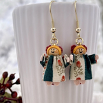 小さなお人形のピアス/イヤリング💚🧡♥️