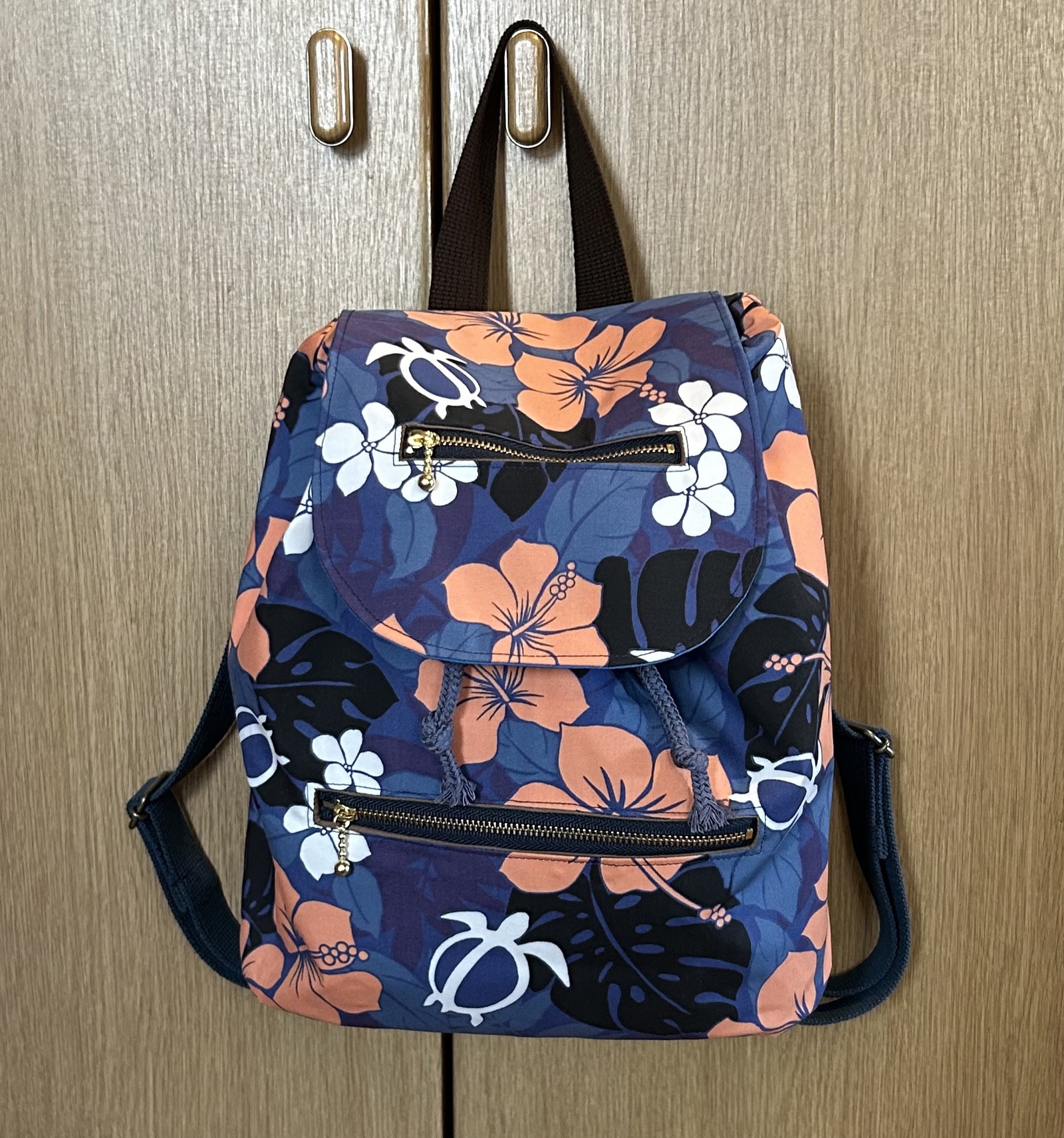 ハワイアンなリュック 4,200円