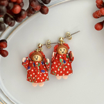 小さなお人形のピアス/イヤリング❤️🤎❤️