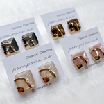 SALE👑¥1650→¥1100スクエア カラーボタン リメイク ピアス イヤリング