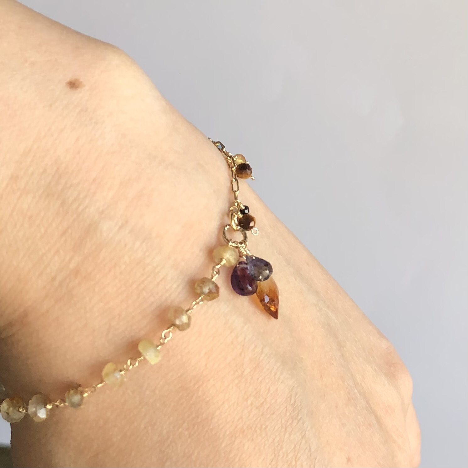 バイカラーシトリンとルチルクオーツのブレスレット - Sue.accessories