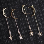  月×星のアシンメトリーロングピアス／イヤリング【k14gf・アレルギー対応】