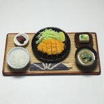 とんかつ定食③