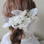 髪飾り〈 D5 〉ヘッドパーツ　ヘアパーツ　ヘッドドレス　ドライフラワー　ドライフラワー髪飾り　ヘアアクセサリー　結婚式　成人式　卒業式　和装　白　ホワイト　白無垢　色打掛　ブライダルアクセ　リボン