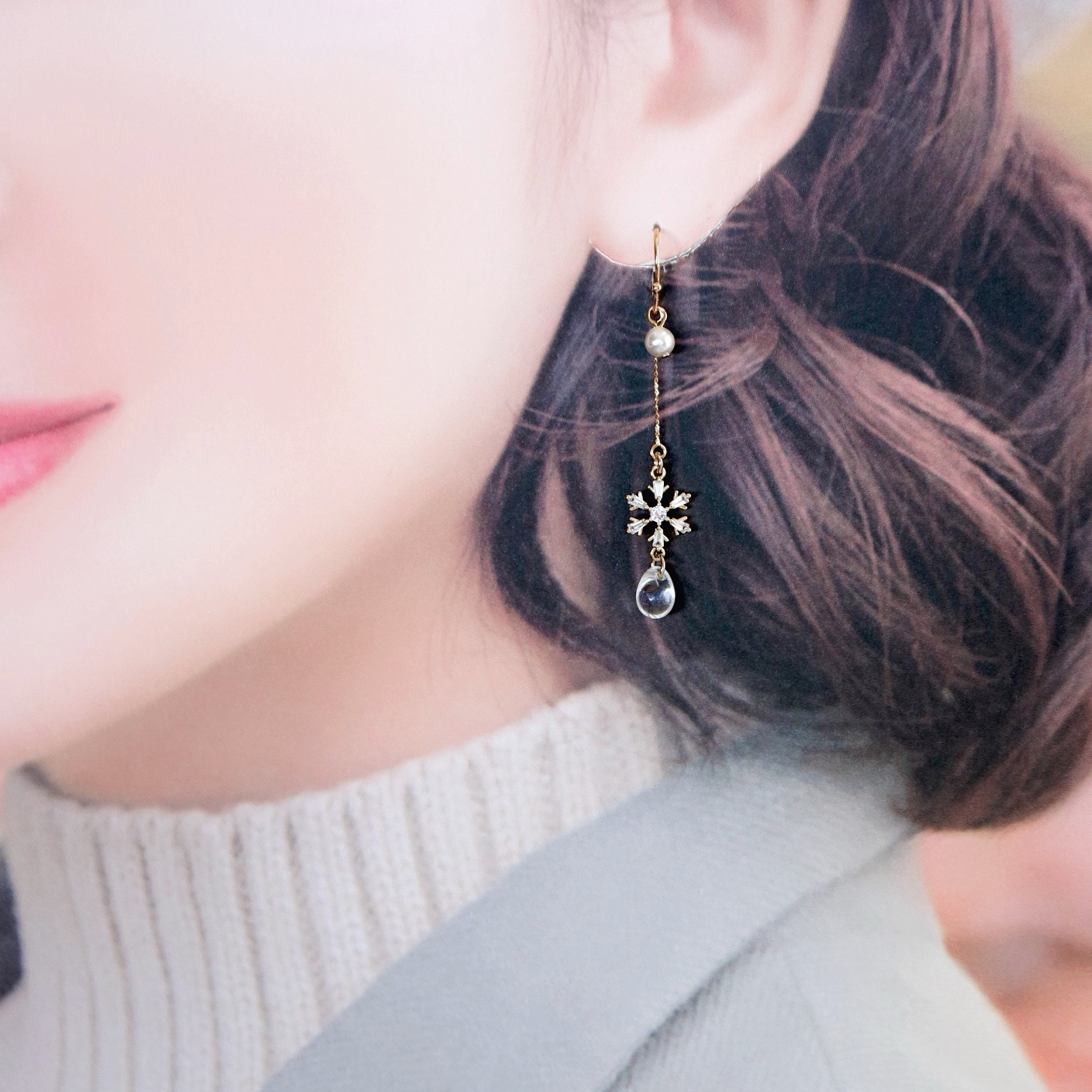 雪結晶の滴ピアス/イヤリング◼︎キュービックジルコニア - hanahana