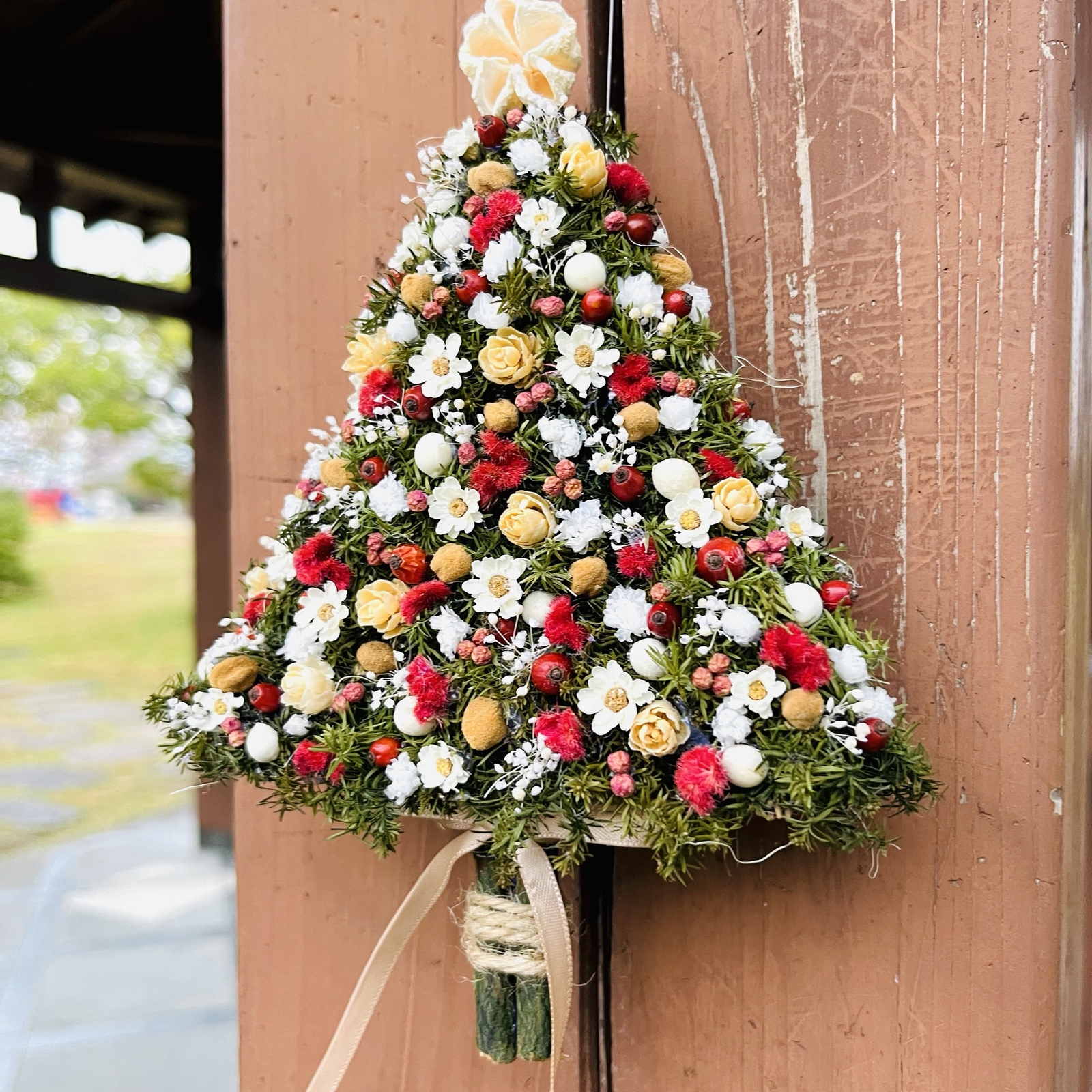 どんぐりアート♡秋の収穫オブジェタペストリー風＆クリスマスオブジェ