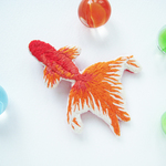 金魚の手刺繍ブローチ