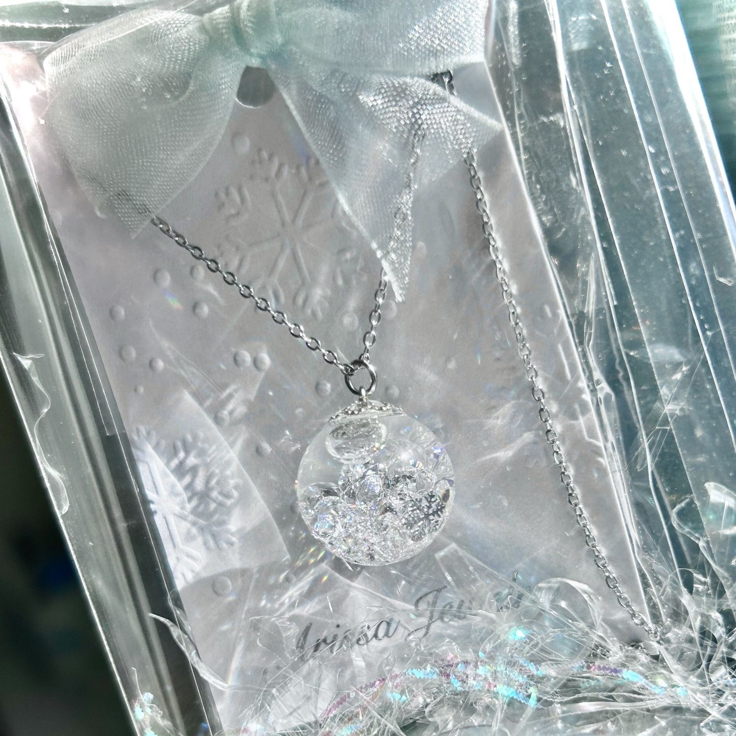 クリスマス☆スノードーム風ネックレス ❅ スノードーム ネックレス ❅― 雪の精 ―キラキラ / ガラスドーム