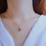 ＊神秘的な輝きのミスティックトパーズのネックレス＊11月の誕生石＊ｼﾙﾊﾞｰ925（18金コーティング）チェーン