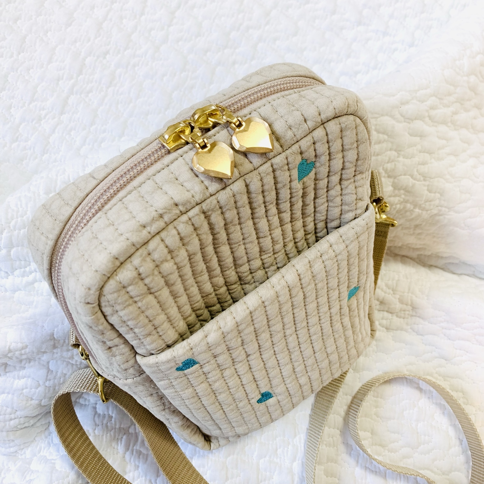 mini heart ベージュ×シーグリーン 両開きスマホショルダー H19W14D6