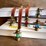 スエードリボンのランタン ブックマーク