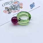 KINOMI( GRAPE/グレープ ) mini earcuff //イヤーカフ　レジン