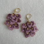 【インド刺繍】ひらひら花びらのピアス　パープル