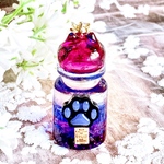 ケットシーの魔法薬　インテリア小物　キーホルダー　ファンタジー　レジン　魔除けや幸運を運ぶ　おまじない