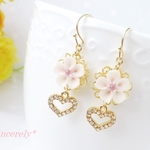 ハートとお花のピアス(さくらピンク) 　*イヤリング可*