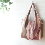 くったりバッグ（2way)　パッチワーク風和柄　マザーズバッグにも