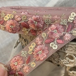 [実物のお色味と違う場合があります] インド刺繍リボン　花　インド刺繍　スパンコール　刺繍リボン　リボン　りぼん
