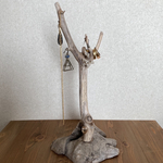 流木アクセサリースタンド