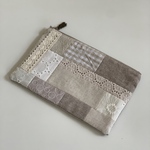 リネン、ナチュラルパッチワークポーチ＊レース　チェック リネン　刺繍　サンボンネット.スーのファスナー＊マルチポーチ　