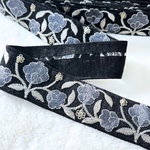 ブラック☆インド刺繍リボン  