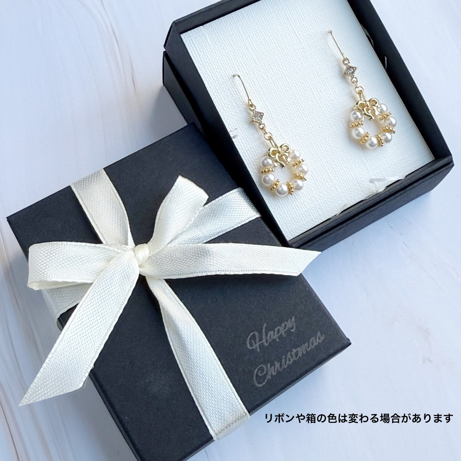 【ホリデーボックス】小さなつぶつぶサークルピアスorイヤリング&ネックレス　サージカルステンレス　スノーブルー