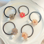 Flower ／ ヘアゴム ヘアアクセサリー ゴム 結婚式 成人式 お呼ばれ 大人かわいい キラキラ 大ぶりピアス ガラス フラワー