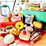 クリスマス限定⭐︎人気のパン15個セット(トング&トレイ付き)⭐︎クリスマスコフレ2024