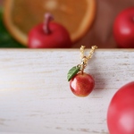 大人のちっちゃな1粒林檎ネックレス🍎(受注制作) 《赤　りんご　クリスマス　プレゼント　フルーツ》