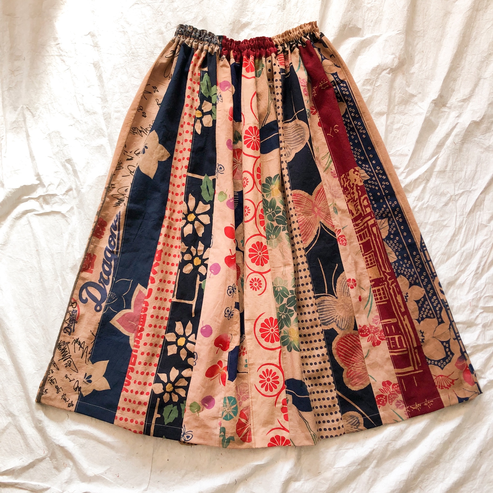 102番】ハンドメイド 刺し子とパッチワークのロングスカート