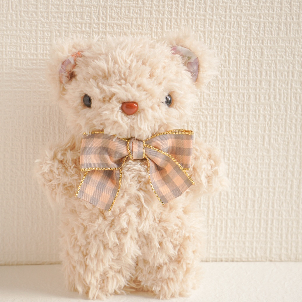 くま 巾着 編み物 ベージュ - Trésor | minne byGMOペパボ 国内最大級