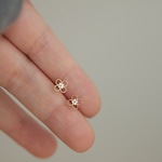 S925 エレガント　透かす　フラワー　花　ピアス　小ぶり　小さめ　つけっぱなし　セカンドピアス　ニッケルフリー　金属アレルギー対応　ゴールド