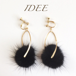 ファーイヤリング/ピアス【black】