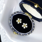 【MSP76】ちっちゃな　CZダイヤモンド　お花のピアス／Silver925　着けっぱなしOK　　アレルギー対応　ノンホール変更可能  　おしゃれ　ピアス 　イヤリング