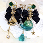 【Miu birthdayゲリラ予定🎁】星の泉のティータイム 耳飾り 《エメラルドカラー》(イヤリング/ピアス)