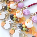 和菓子大好きうさこさんの紅葉狩り根付け＆秋のうさチャームセット🐰🍁